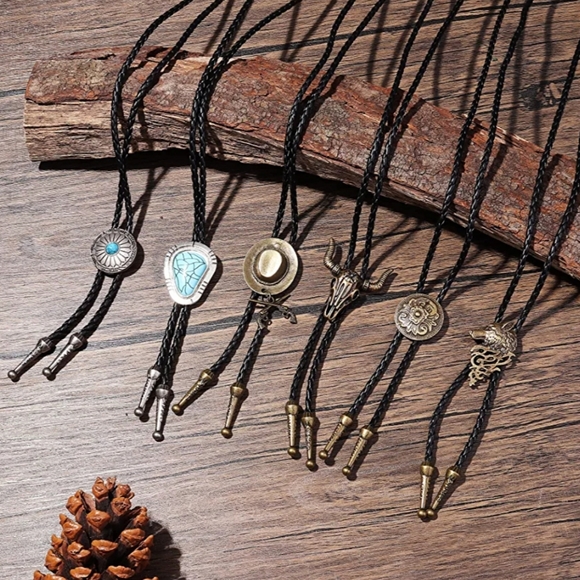 COPY - New Set of 6 Western And Native American style Bolo ties 39" wolf, bull … - Picture 2 of 5